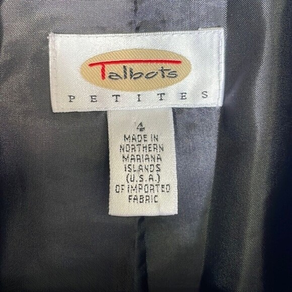 Talbots Classic Button-Up Blazer Petites Woman’s Size 4 Long Sleeve - Picture 2 of 12
